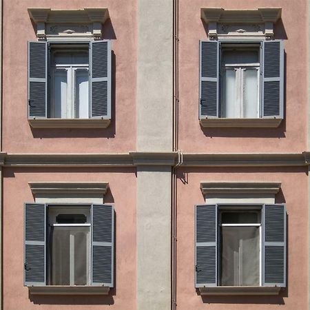 サレルノA Casa Di Adriアパートメント エクステリア 写真